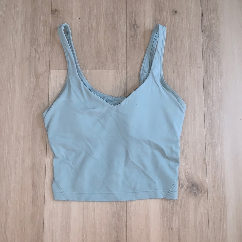 Lulu align top